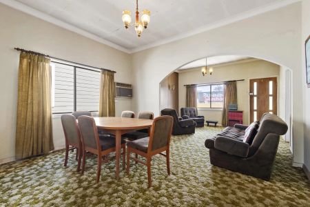2 Bedroom Home - Photo 5