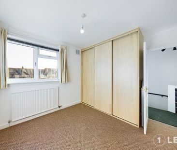 3 bedroom terraced house to rent - Photo 5