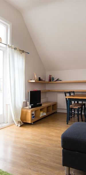 Greencroft Gardens, South Hampstead, London - Photo 1