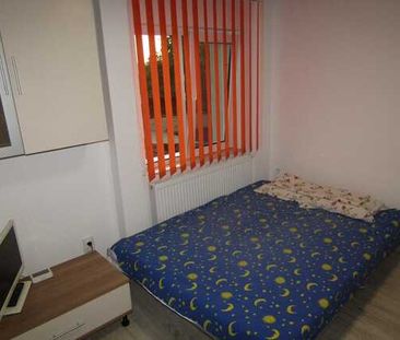 Garsoniera decomandata de 20 mp, mobilata si utilata, zona strazii Traian Vuia - Photo 4