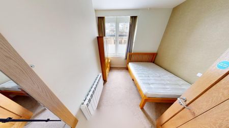 6 bedroom townhouse to rent - Photo 5