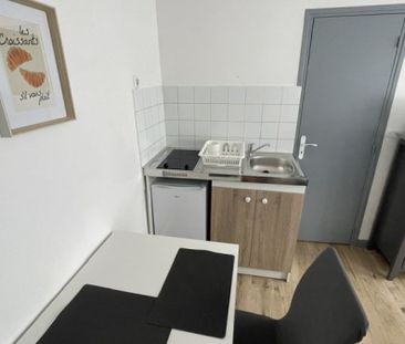CHARMANT PETIT STUDIO PROCHE CENTRE VILLE ET TOUTES COMMODITEES - Photo 5