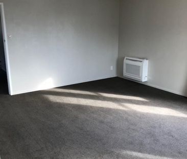 Sunny & Spacious Three-Bedroom Home - Photo 1