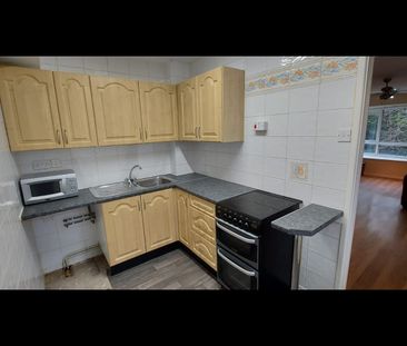 1 Bed Flat, Towngreen Court, M8 - Photo 2