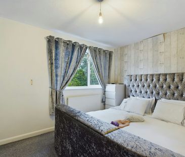 Terraced House to rent on - Photo 4