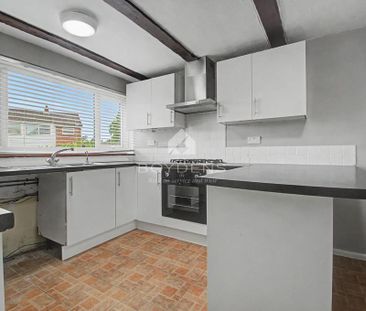 3 bedroom semi-detached house to rent - Photo 5