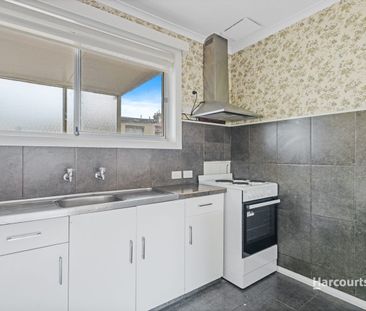 Location Location - Photo 6