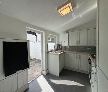 16 Cameron Street, The Coombe, Dublin 8 - Photo 5