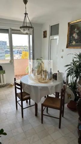 Grand Mobilis Imobiliare Ofertă închiriere apartament 3 camere, zonă - Fotografie 2