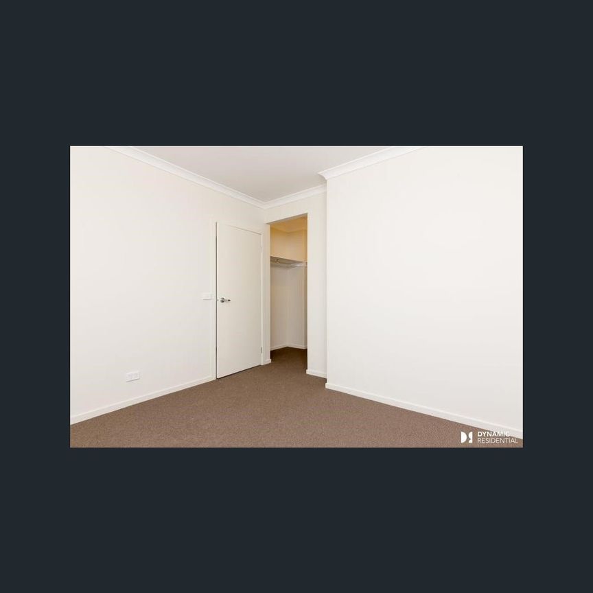 43 Leyland Drive, Narre Warren South, Vic 3805 - Photo 1