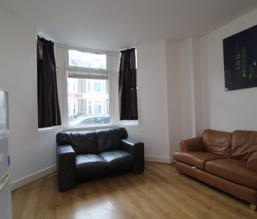 Claude Road, Roath, Cardiff - Photo 2
