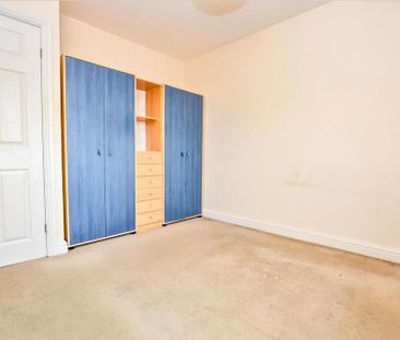 2 bedroom semi-detached house to rent - Photo 3