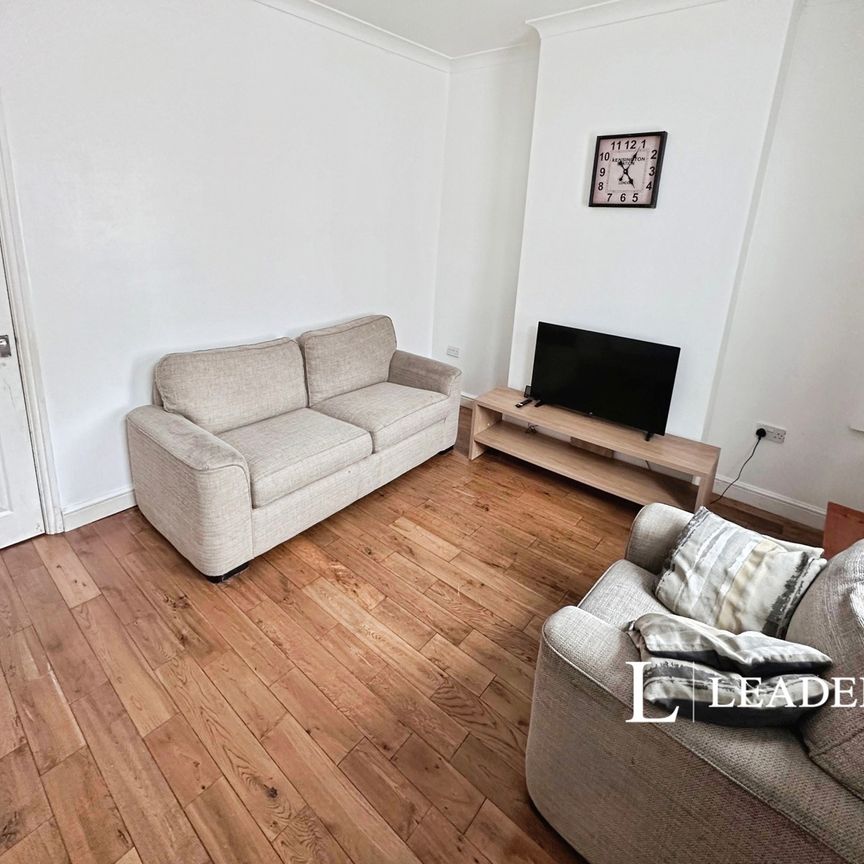2 bedroom house to rent Denbigh Street, Stoke-on-Trent, Staffordshire, ST1 - Photo 1