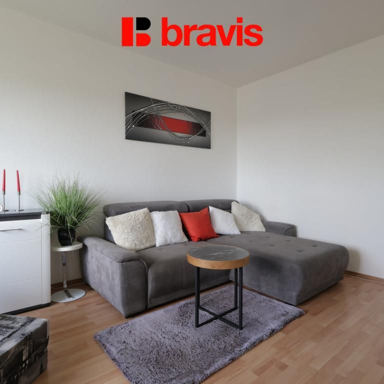 Pronájem bytu 1+kk 42 m2 - Fotografie 1