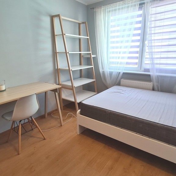 Na wynajem w nowym budynku 2 pok. + garaż + balkon (414948) - Photo 1