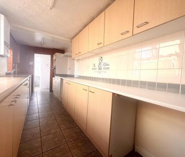 3 bedroom house to rent - Photo 3