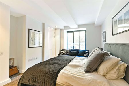 Porteus Place, Clapham, London, SW4 0AP - Photo 2