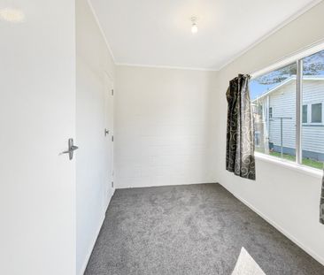 Tidy unit in Favona - Photo 2