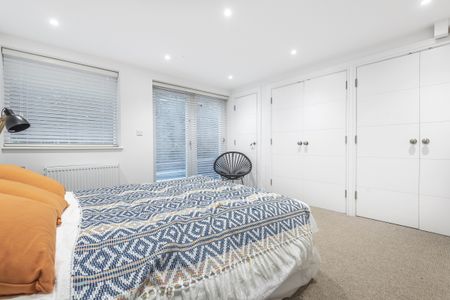 Elm Grove, Wimbledon, London, SW19 - Photo 3