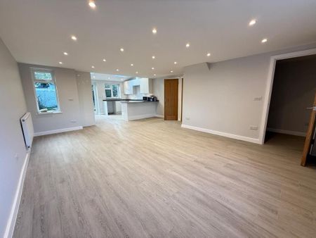 4 bedroom house to rent - Photo 2