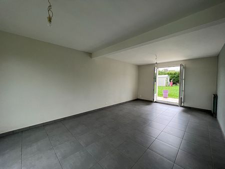 Location maison 5 pièces, 115.00m², Gouesnach - Photo 2