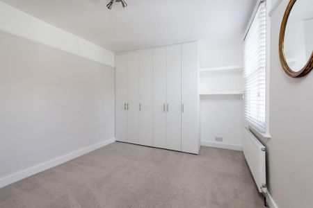 2 bedroom terraced house to rent - Photo 5