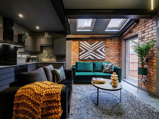 Studio to rent - Photo 1