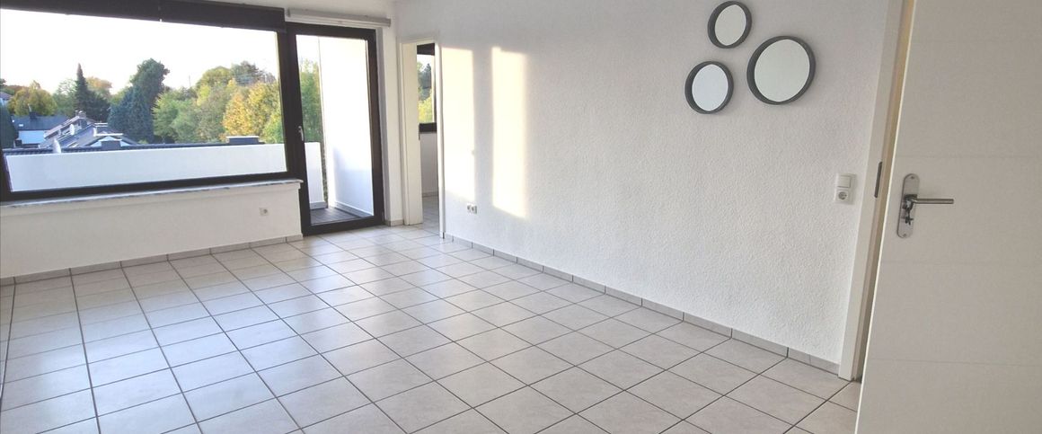 Kernsaniertes Apartment mit traumhaften Ausblick über den Dächern von Dortmund-Oespel! - Foto 1