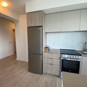 70 ANNIE CRAIG DR. #4108 - 1BED+DEN/2BATH, STUNNING VIEWS, PARKING, - Photo 2