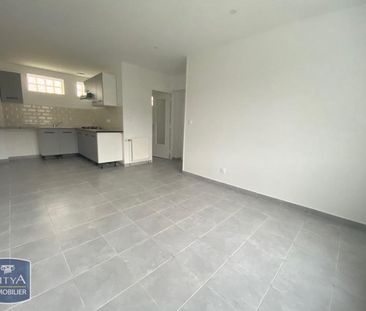 Location Appartement 2 pièces 36m² NEUVILLE SUR SAONE 69250 - Photo 3