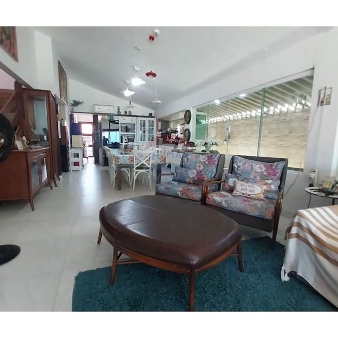 Luxuosa Casa de Praia em Enseada dos Corais - Foto 1