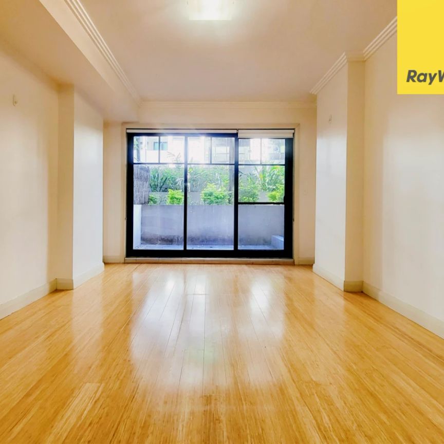 2Bedrooms, 2Bathrooms - Photo 1