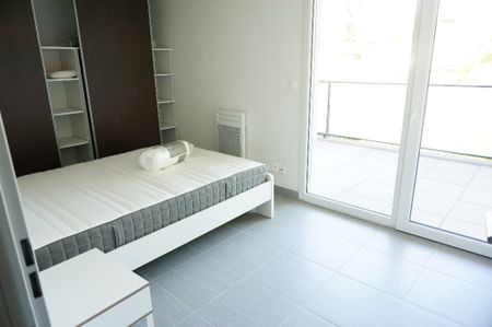 Location Appartement 3 pièces 61m² MONTPELLIER 34090 - Photo 2