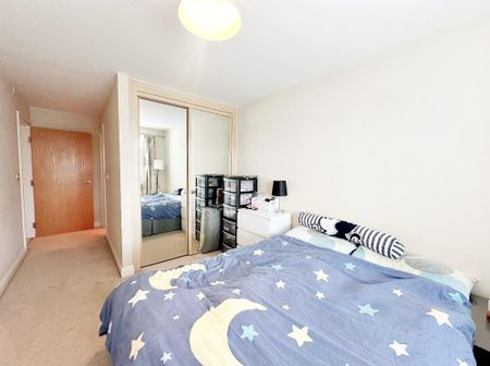 2 bedroom flat to rent - Photo 5