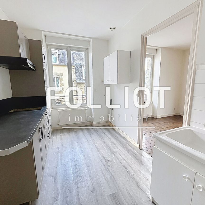 A louer : Appartement 2 Pi�ces � Foug�res - R�f.2031CV - Photo 1