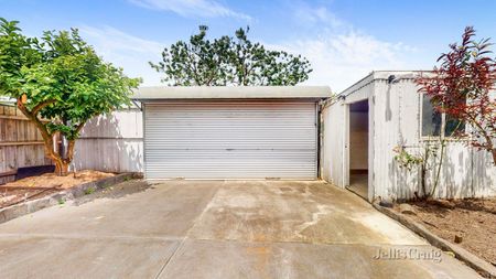 42 Barkly Avenue, Armadale - Photo 2