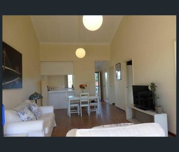 Fully Furnished apartment by the Lake with a Pool - Photo 1