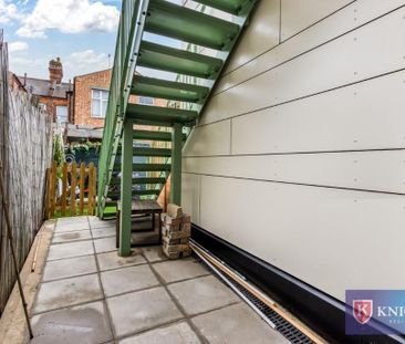 2 bedroom ground floor maisonette to rent - Photo 5