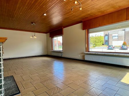 Open bebouwing met 3 slaapkamers en garage - Photo 3