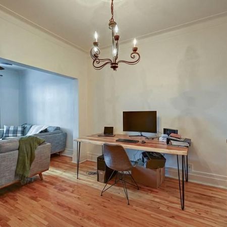 Grand 5½ lumineux cachet Petite-Patrie proche tout service - Photo 3