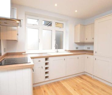 Ringley Park Road, Reigate, RH2 - Photo 5