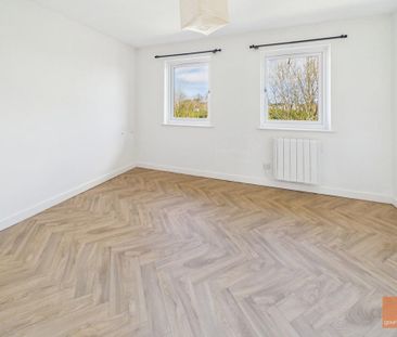 2 bedroom semi-detached house to rent - Photo 4