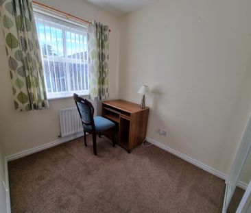5 Bed Student Accommodation - Photo 4