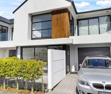 Architecturally Designed Home - Photo 3