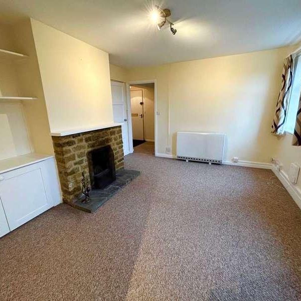 Friars Hill, Wroxton, OX15 - Photo 1