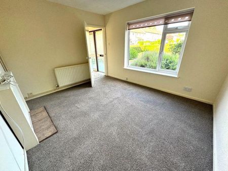 3 bedroom terraced house to rent - Photo 5