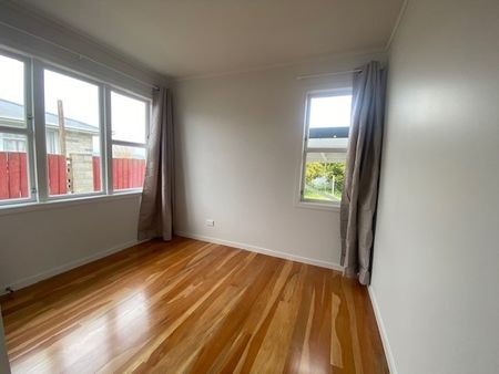 Huia Street, Camberley - Photo 3