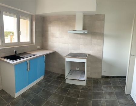 Location Maison 3 pièces 81m² - Photo 3