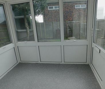 1 bedroom bungalow to rent - Photo 1