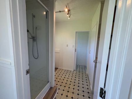 Unit 5, 27 St Georges Road, Avondale, Auckland - Photo 4